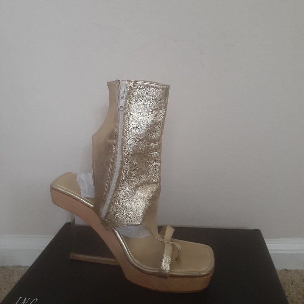 GOLD GLADIATOR SANDAL